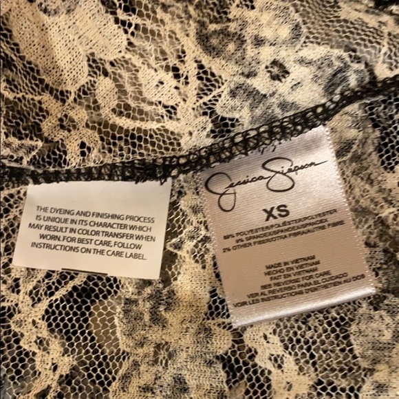 Jessica Simpson Black and White Lace Blouse - Picture 13 of 14